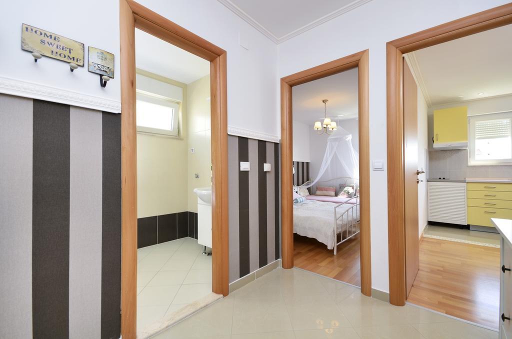 Apartment Blanka Makarska Buitenkant foto