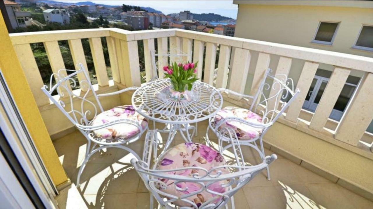 Apartment Blanka Makarska Buitenkant foto
